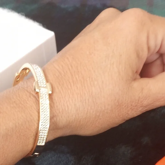 18K Gold Plated Crystal Belt Bangle Gold Swarovski Crystal Belt Bangle Bracelet - Picture 17 of 17